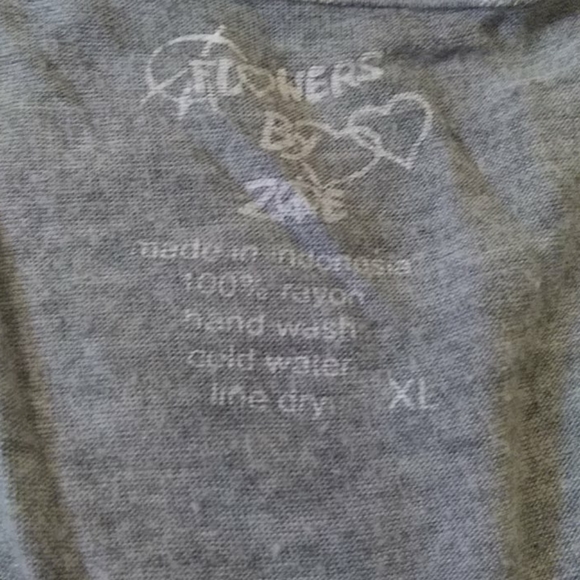 Tiger Rainbow and Gray Tank Top - Picture 4 of 4